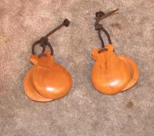 L716 - Finger Castanets (Two pair)